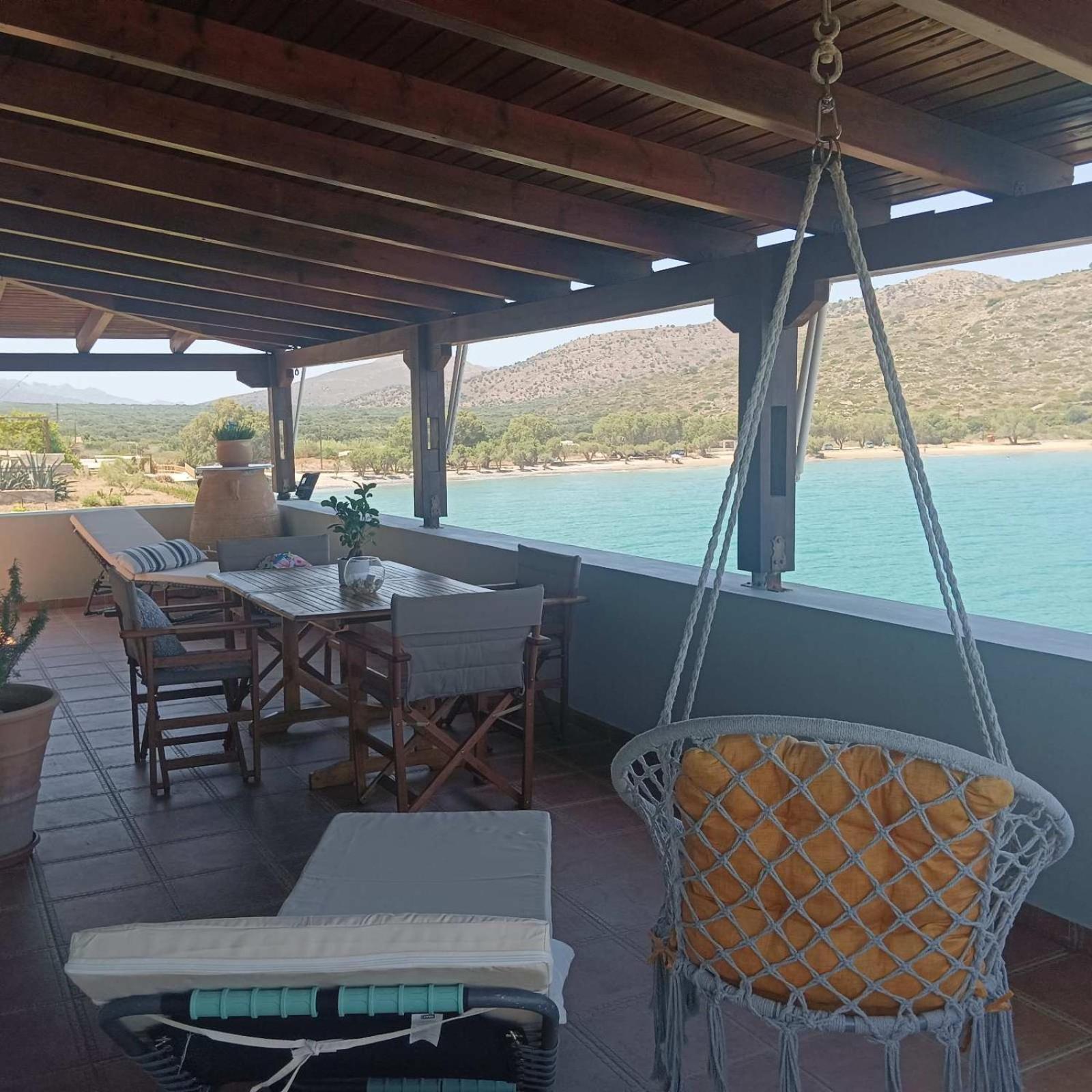 Tholos Alexandra'S Beachfront House Kavoúsion Zewnętrze zdjęcie